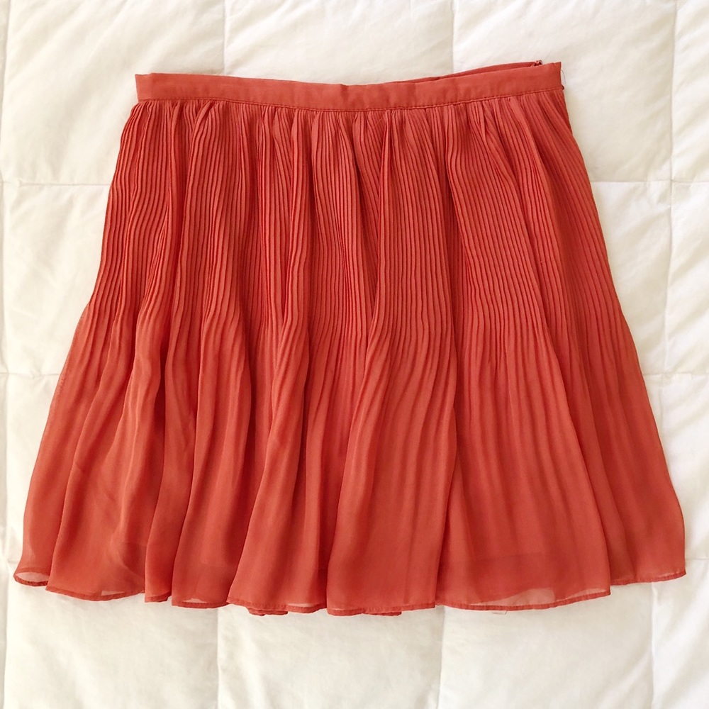 SPARKLE & FADE Burnt Orange Pleated Skirt - Size 4